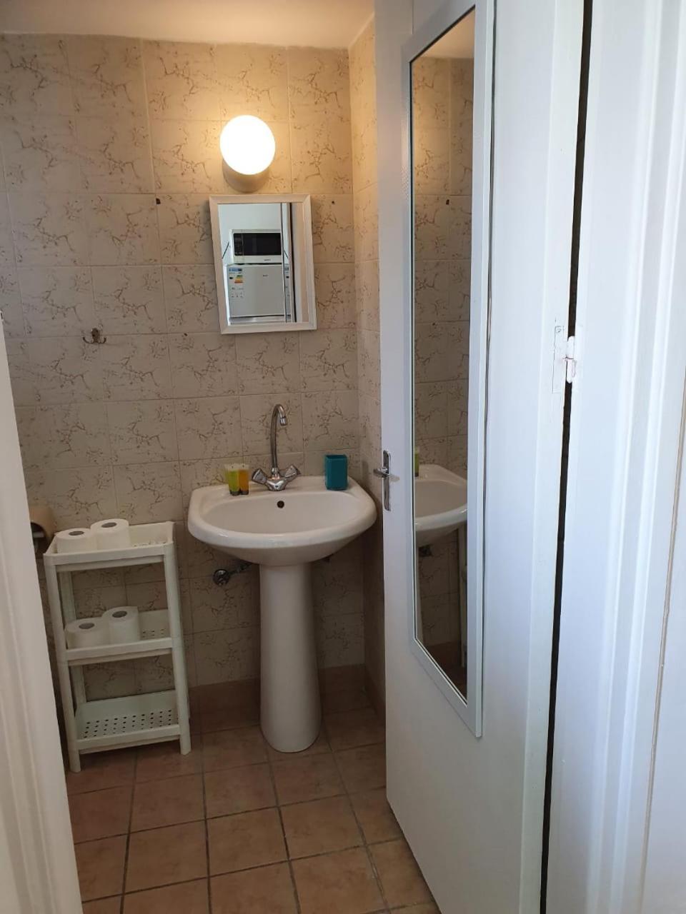 Sea Apartments Ларнака Екстериор снимка