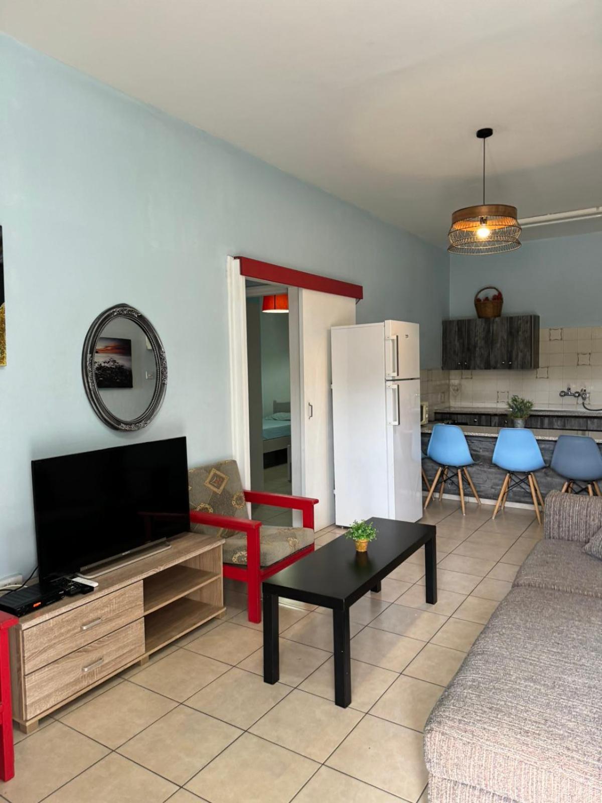 Sea Apartments Ларнака Екстериор снимка