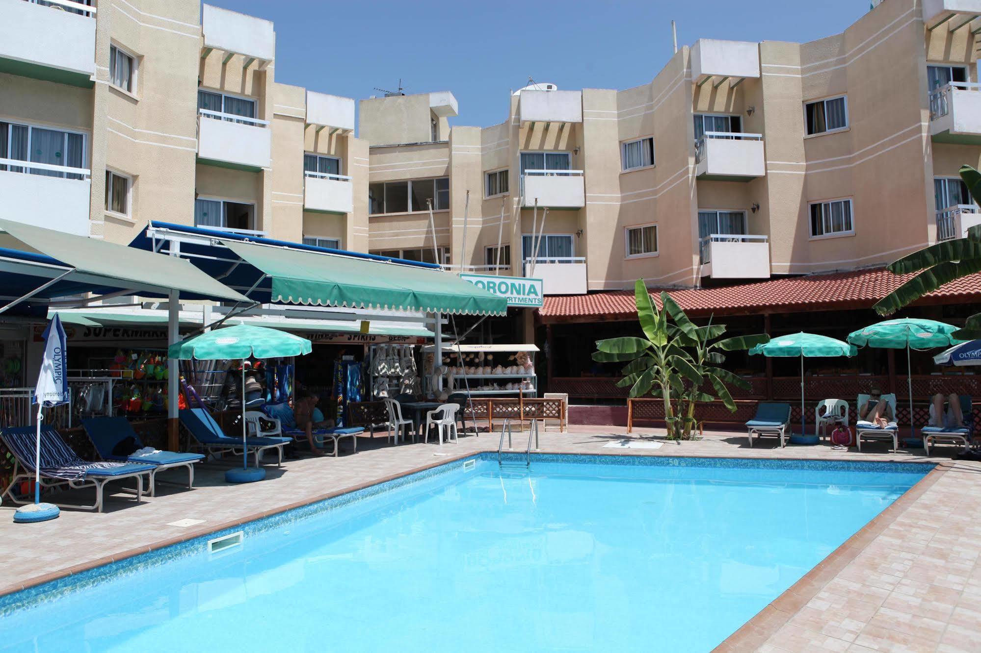Sea Apartments Ларнака Екстериор снимка